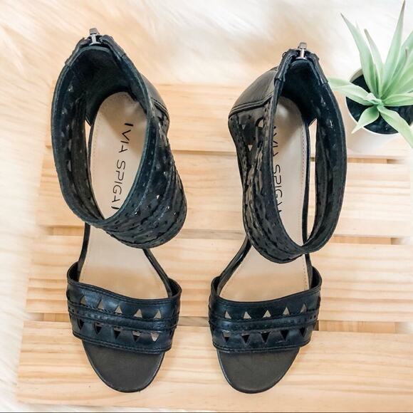 Via Spiga Vanka Black Ankle Cuff Sandals Heels Size 5.5M - Picture 8 of 8